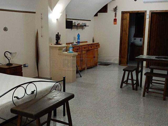 Magazzino in vendita a Maglie