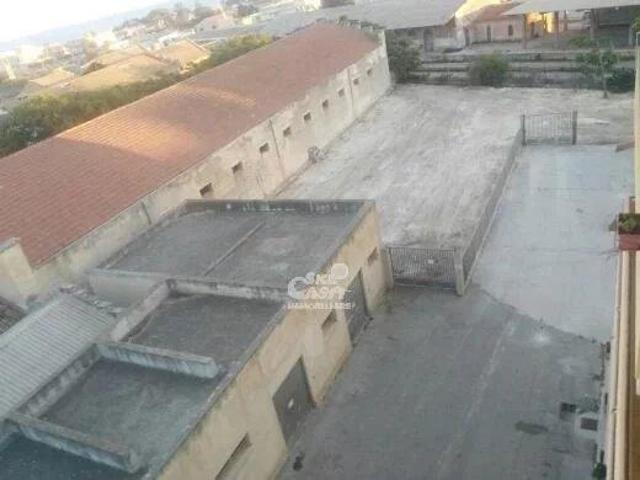 Magazzino in vendita a Marsala