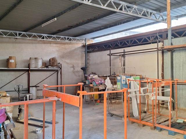 Magazzino in vendita a Mazara Del Vallo