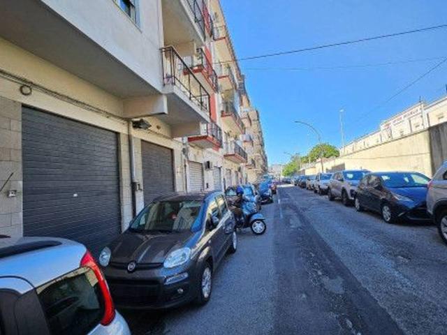 Magazzino in vendita a Messina
