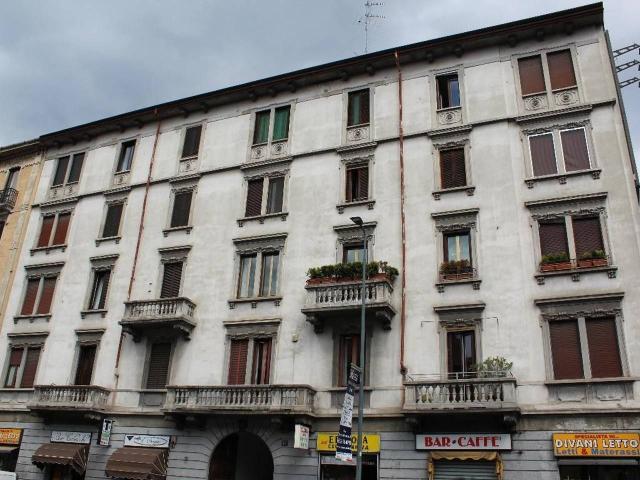 Magazzino in vendita a Milano