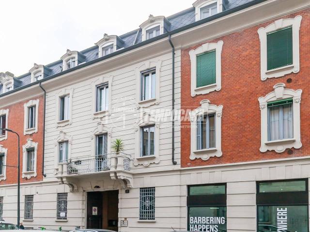 Magazzino in vendita a Milano