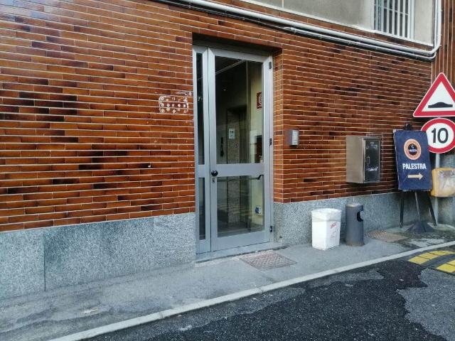 Magazzino in vendita a Milano