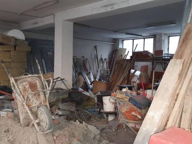 Magazzino in vendita a Milano