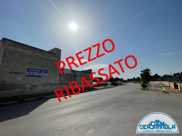 Magazzino in vendita a Mola Di Bari