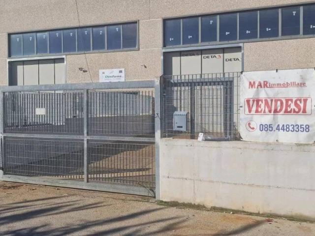 Magazzino in vendita a Montesilvano