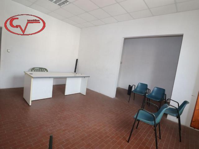 Magazzino in vendita a Montevarchi