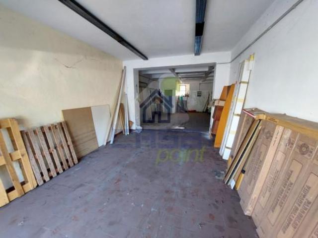 Magazzino in vendita a Monticelli D'Ongina