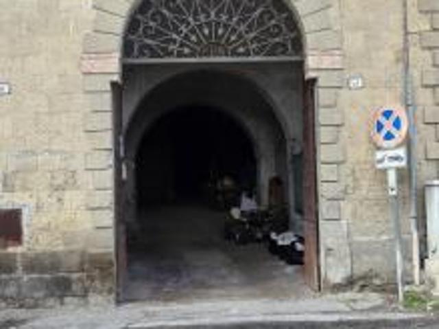 Magazzino in vendita a Morlupo
