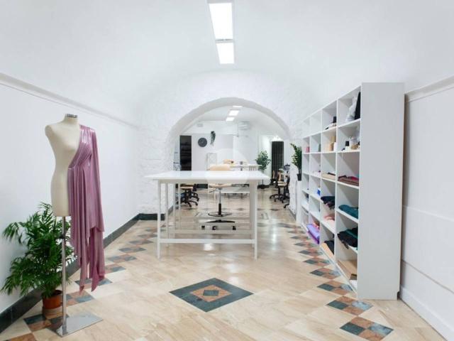 Magazzino in vendita a Napoli