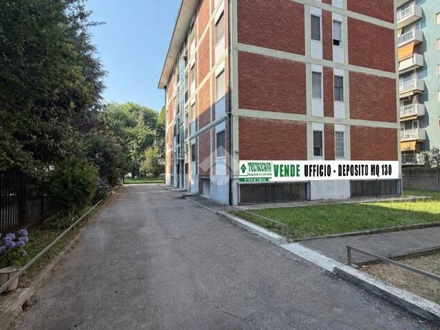 Magazzino in vendita a Novate Milanese