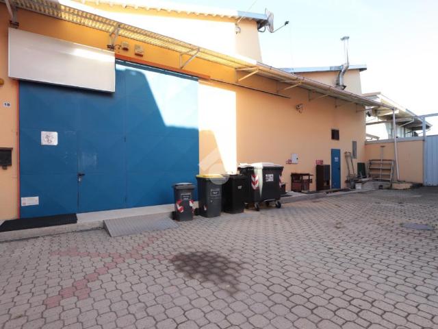 Magazzino in vendita a Alessandria
