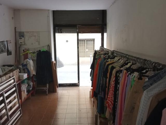 Magazzino in vendita a Ancona