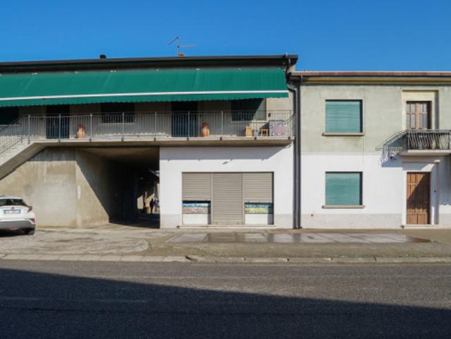 Magazzino in Vendita a Arcole