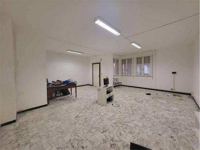 Magazzino in vendita a Arenzano