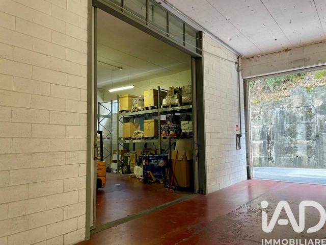 Magazzino in vendita a Arenzano