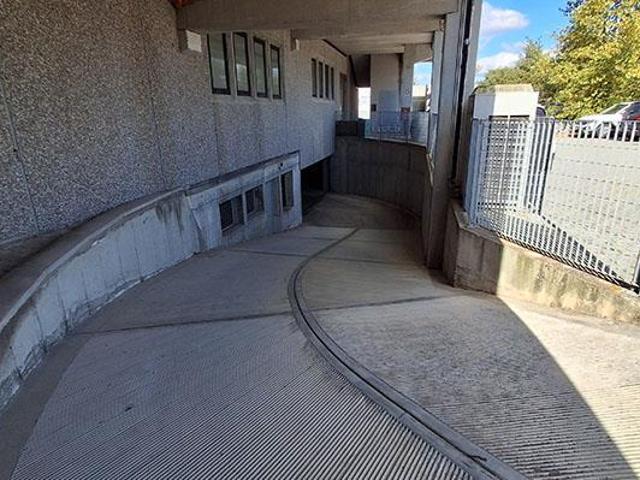 Magazzino in Vendita a Arezzo