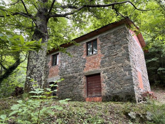 Magazzino in vendita a Bagnone