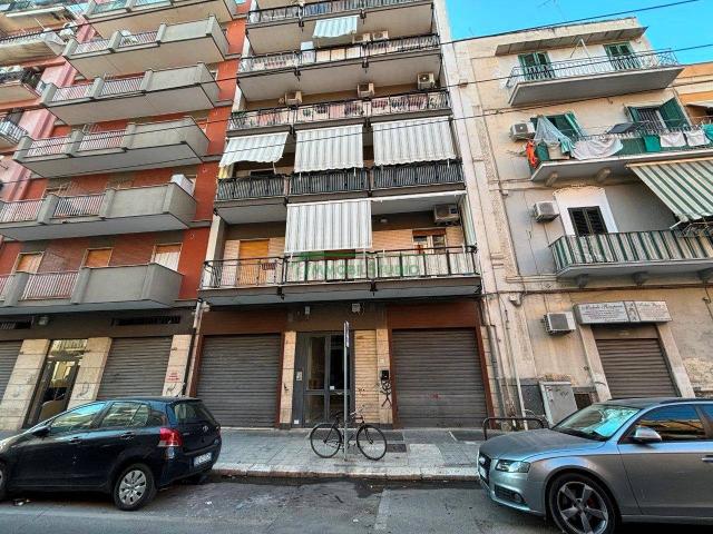 Magazzino in vendita a Bari