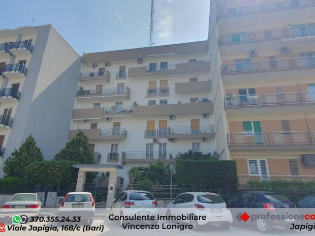 Magazzino in vendita a Bari
