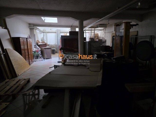 Magazzino in vendita a Bolzano