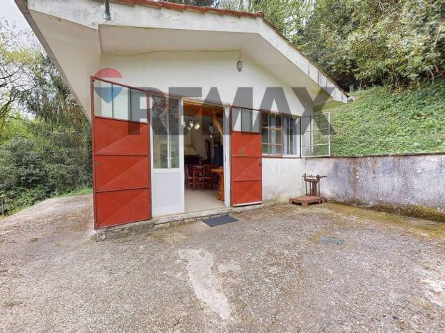Magazzino in vendita a Borgo A Mozzano