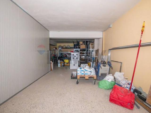 Magazzino in vendita a Caltagirone