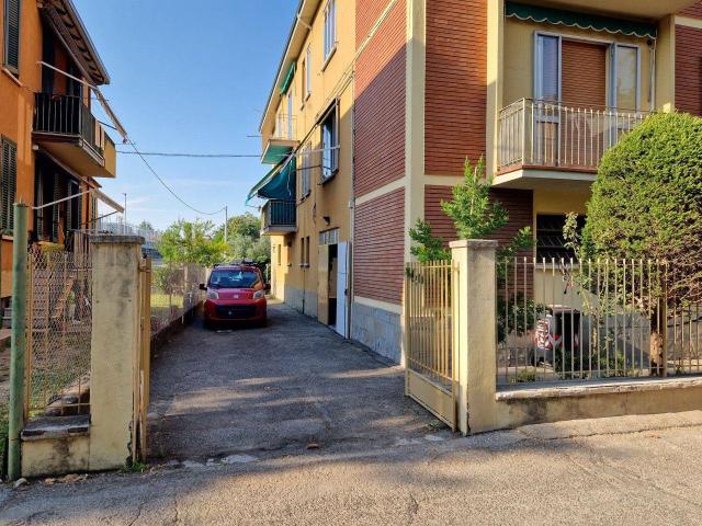 Magazzino in vendita a Casalecchio Di Reno