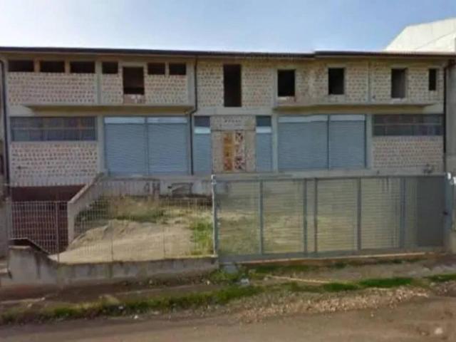 Magazzino in vendita a Cassano Delle Murge