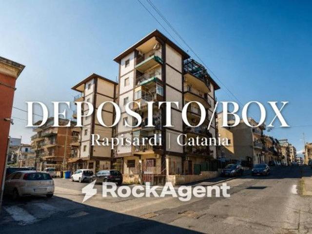Magazzino in vendita a Catania