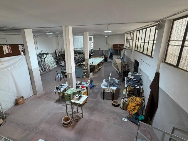Magazzino in vendita a Catania