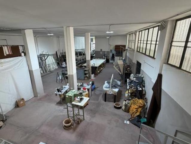 Magazzino in vendita a Catania