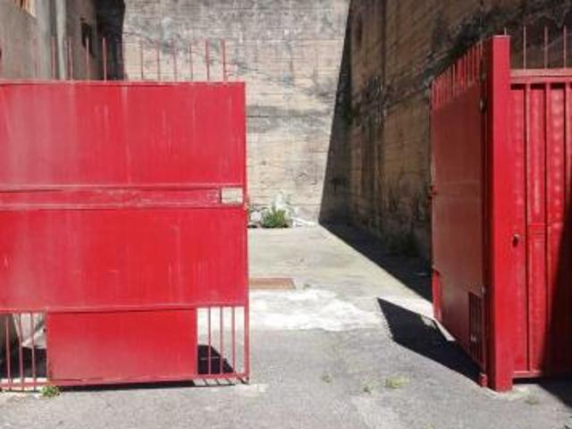 Magazzino in vendita a Catania