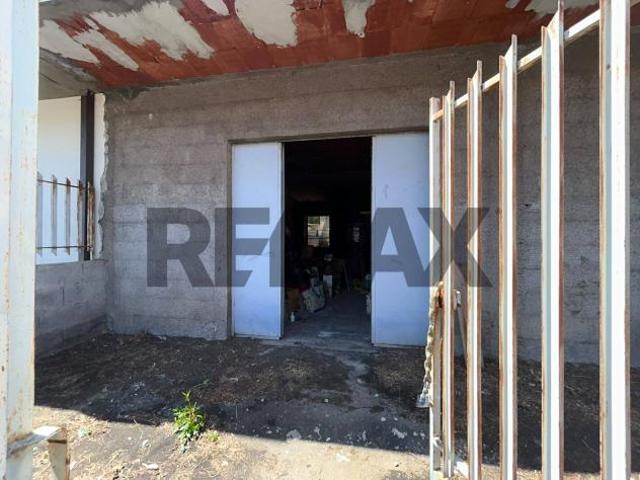 Magazzino in vendita a Catania, Canalicchio
