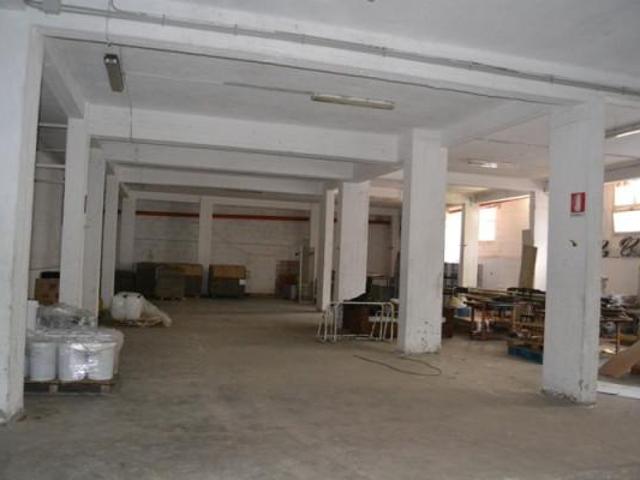 Magazzino in vendita a Ciampino
