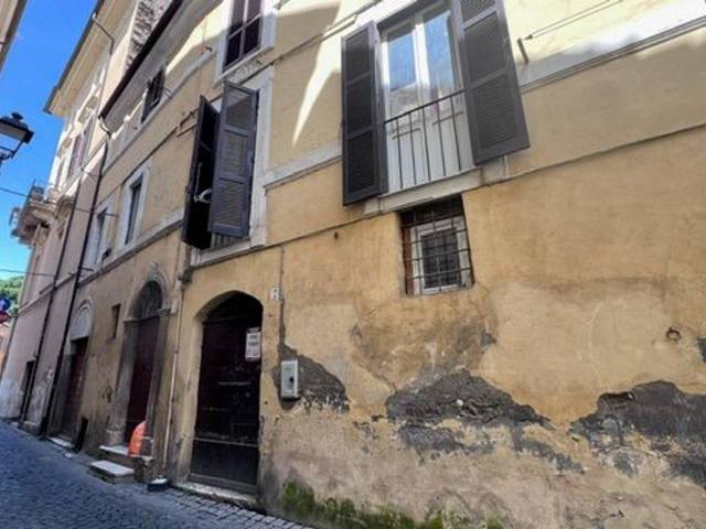 Magazzino in vendita a Civita Castellana