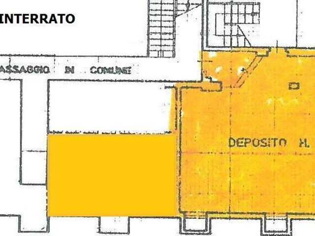 Magazzino in vendita a Como