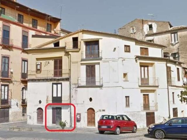 Magazzino in vendita a Cosenza