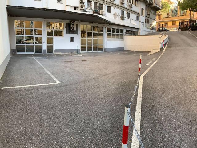 Magazzino in vendita a Firenze