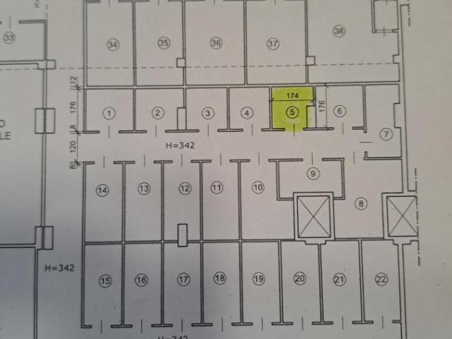 MAGAZZINO in VENDITA a FIRENZE RIFREDI / DALMAZIA / CAREGGI
