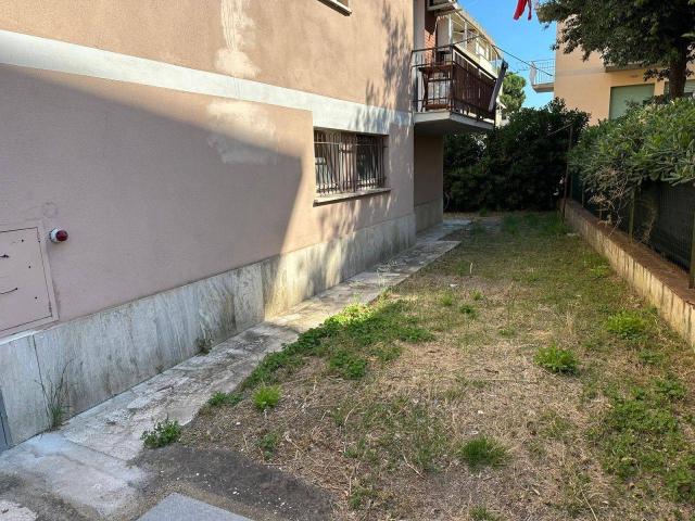 Magazzino in vendita a Follonica