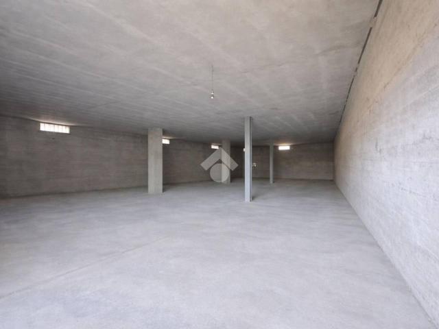 Magazzino in vendita a Giulianova