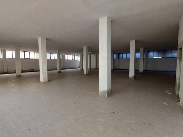 Magazzino in vendita a Grosseto