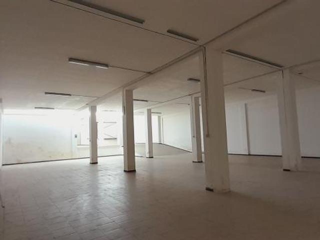 Magazzino in vendita a Lecce