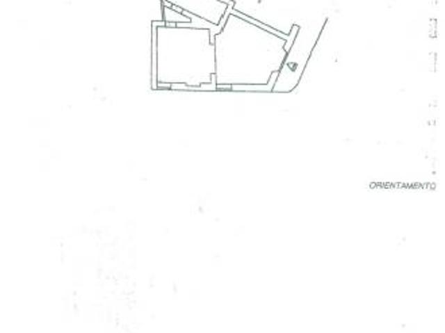 Magazzino in vendita a Livorno
