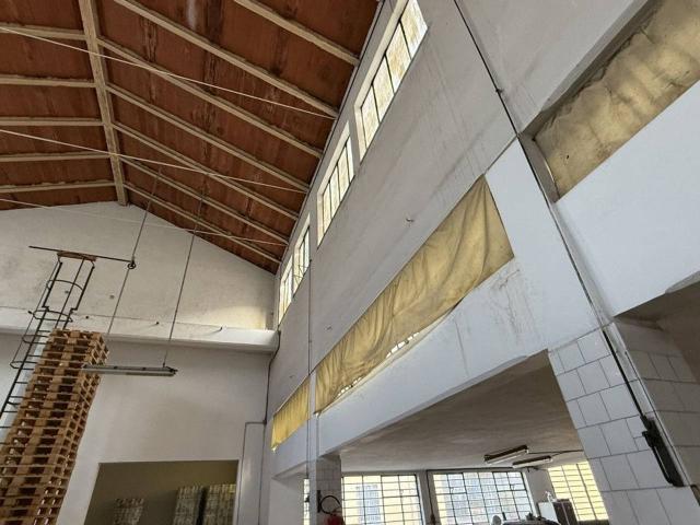 Magazzino in vendita a Padova