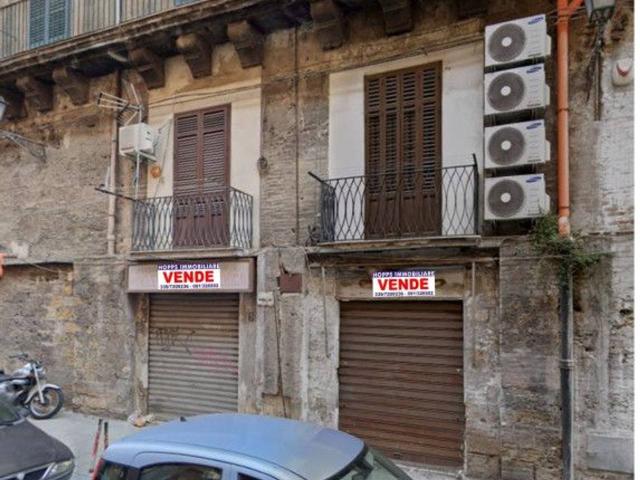 Magazzino in vendita a Palermo