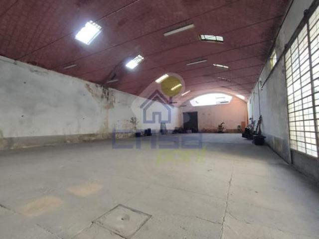 Magazzino in vendita a Piadena Drizzona