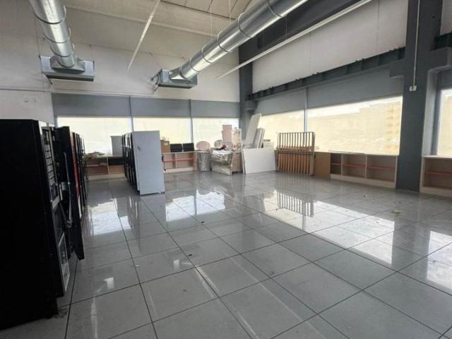 Magazzino in vendita a Pistoia