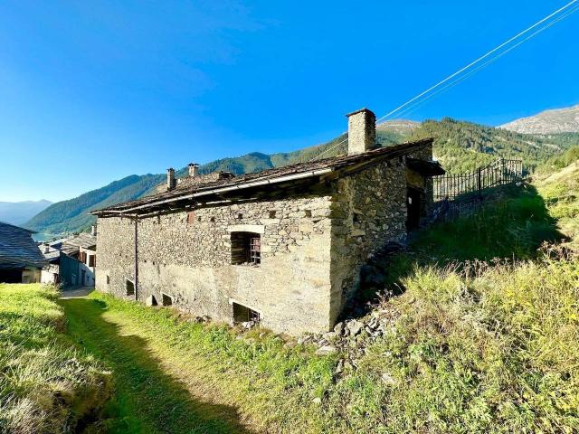 Magazzino in vendita a Pontechianale